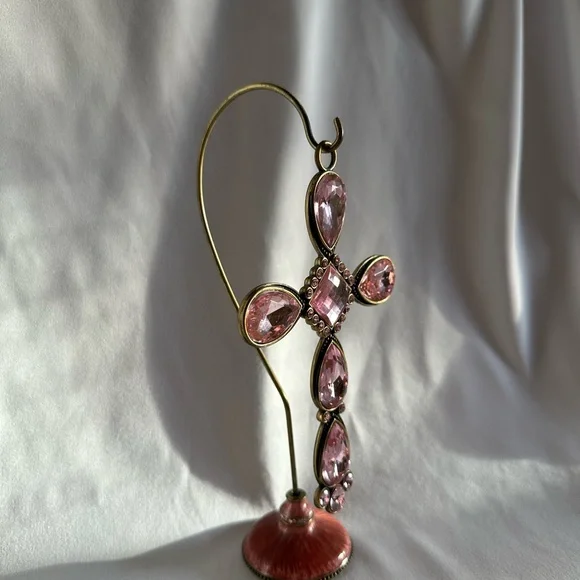 Kirkland Signature Pink and Gold Cross Ornament w/ Pink Stand - Picture 8 of 16